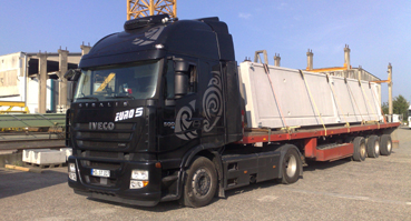 LKW Iveco Betonplatte