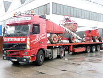 P1030303 Bhnen-Transport